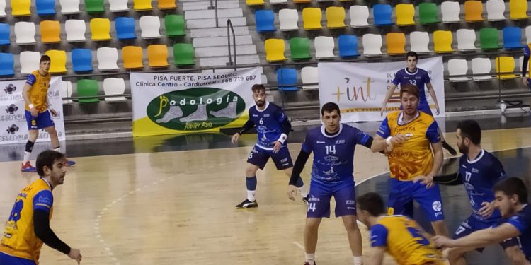 PUESTA A PUNTO DEL BALONMANO MANZANARES ANTES DE RETOMAR LA COMPETICIÓN