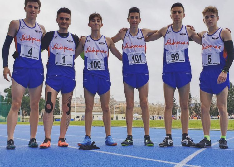 Aluvión de mejores marcas personales para los atletas del Valdepeñas Athletics Club en las diversas pruebas del fin de semana
