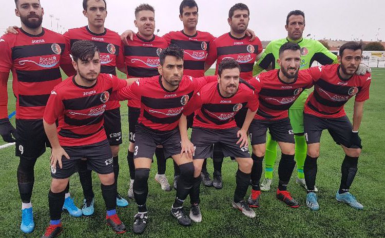 EL ATCO. PEDRO MUÑOZ FIRMA UN TRIUNFO EN MOTA QUE LE METE DE LLENO EN EL ASCENSO.