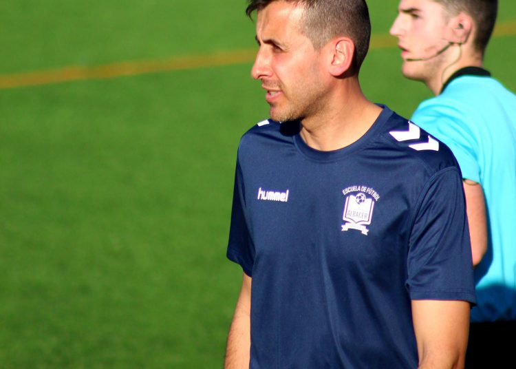 Pedro Hernán, entrenador CD EF Albacer: «Creo y siento que estoy en el lugar correcto»