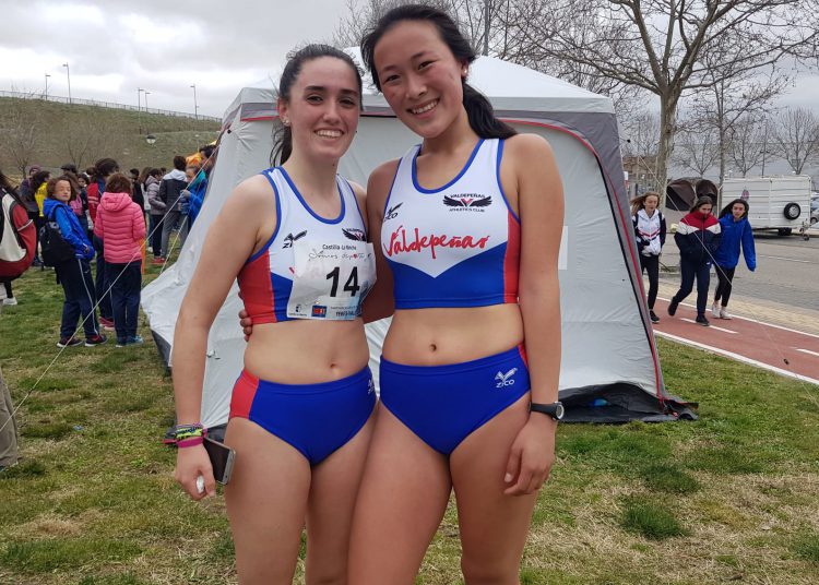 Medalla de bronce para los sub-18 del Valdepeñas Athletics Club en el regional escolar de campo a través