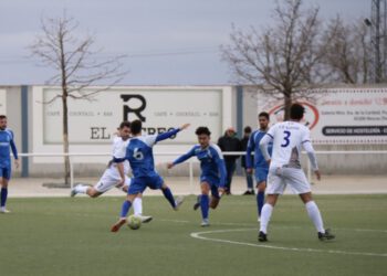 El CD Illescas confirma dos renovaciones importantes para el club