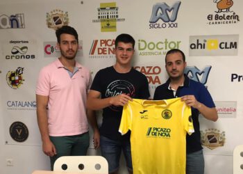 Carlos Fernández quiere seguir creciendo en el Atlético Tomelloso