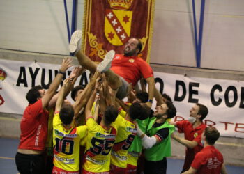 El CD Cobisa FS remató su gran temporada con ascenso ante un gran Infantes FS