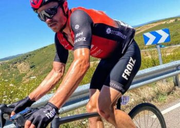 Marcos Jurado acaricia la victoria en Gondomar