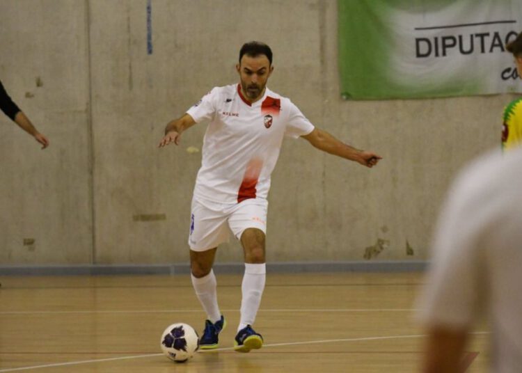 David Serrano, renueva su compromiso con Albacete FS, una temporada más. 