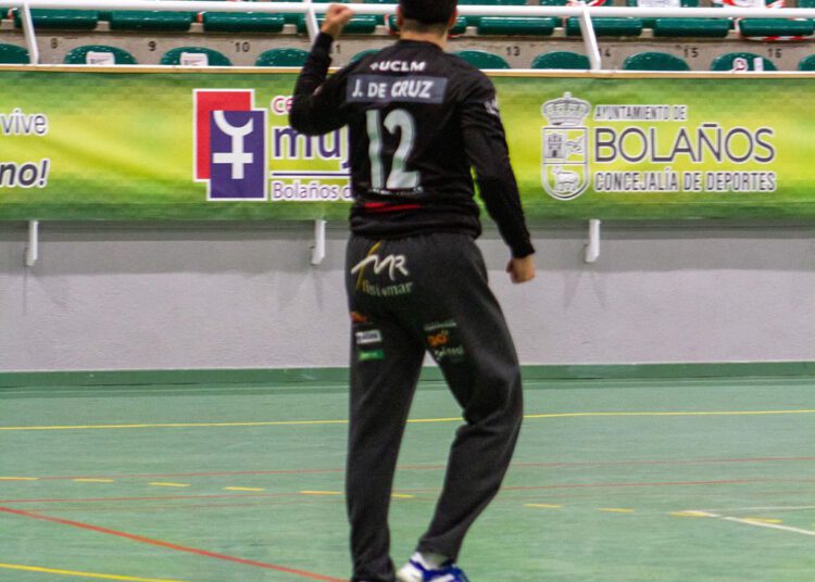 Javi De la Cruz: “Estamos viendo que en esta liga no va a haber ningún partido fácil”