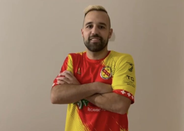 Dimas, regalo de Navidad adelantado para el Moraleda Recambios Agrícolas Cobisa FS