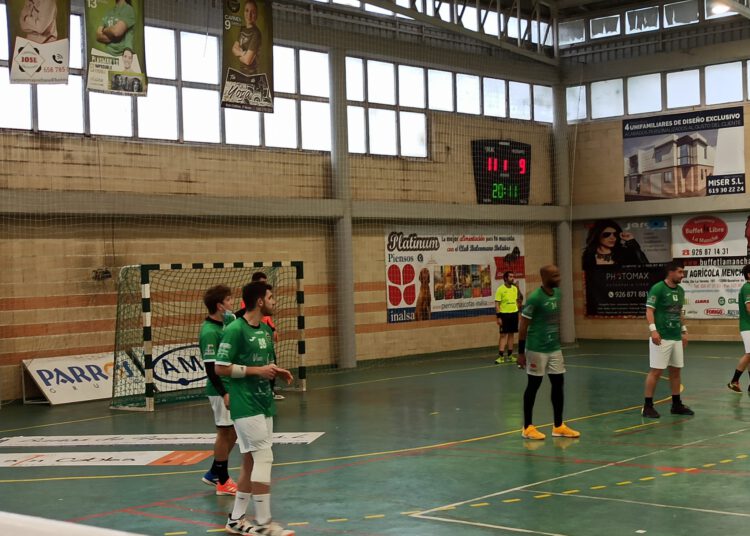 El Club BM Bolaños de Carlos Yuste suma y sigue