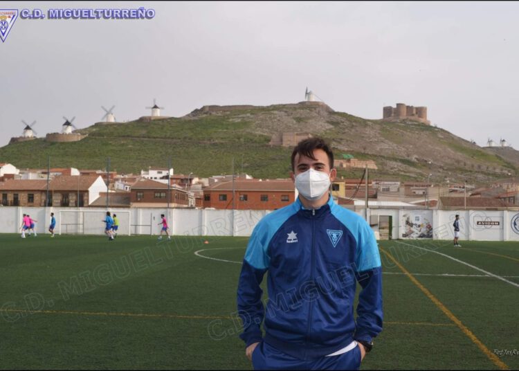 Javier Ruiz, CM del Miguelturreño: «Lo mejor para el Miguelturreño está por llegar»