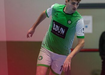 La liga Entrenabien.es de Fútbol Sala de Toledo ya conoce a sus campeones de la fase 1, UD Los Chavales y Palomarejos FS, y lanza ya su liga de verano