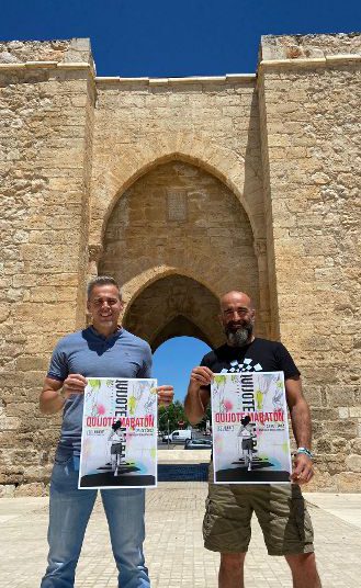 El cartel del Quijote Maratón plasma la apuesta de la prueba por el atletismo popular e integrador