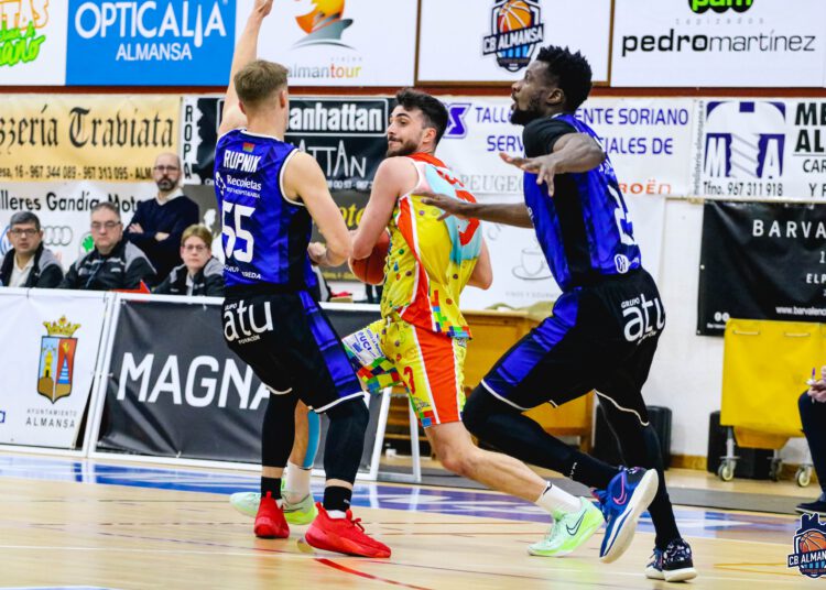 Remó Almansa CB sin premio ante Burgos (66-75)