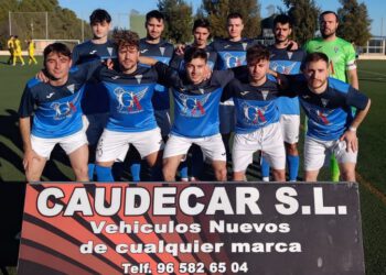 El Caudetano coloca un set al Minglanilla (6-0)