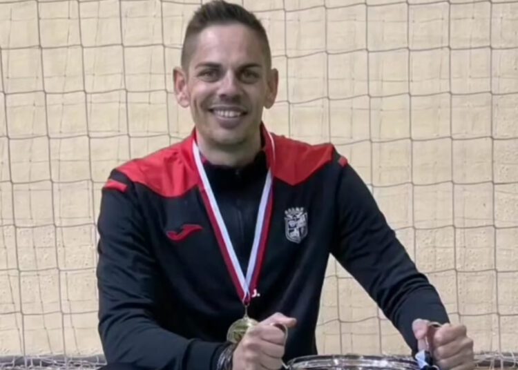 Javi Gómez es el elegido para dirigir al Cobisa FS